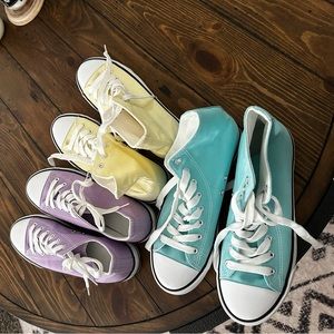 Three 3 pairs of sneakers